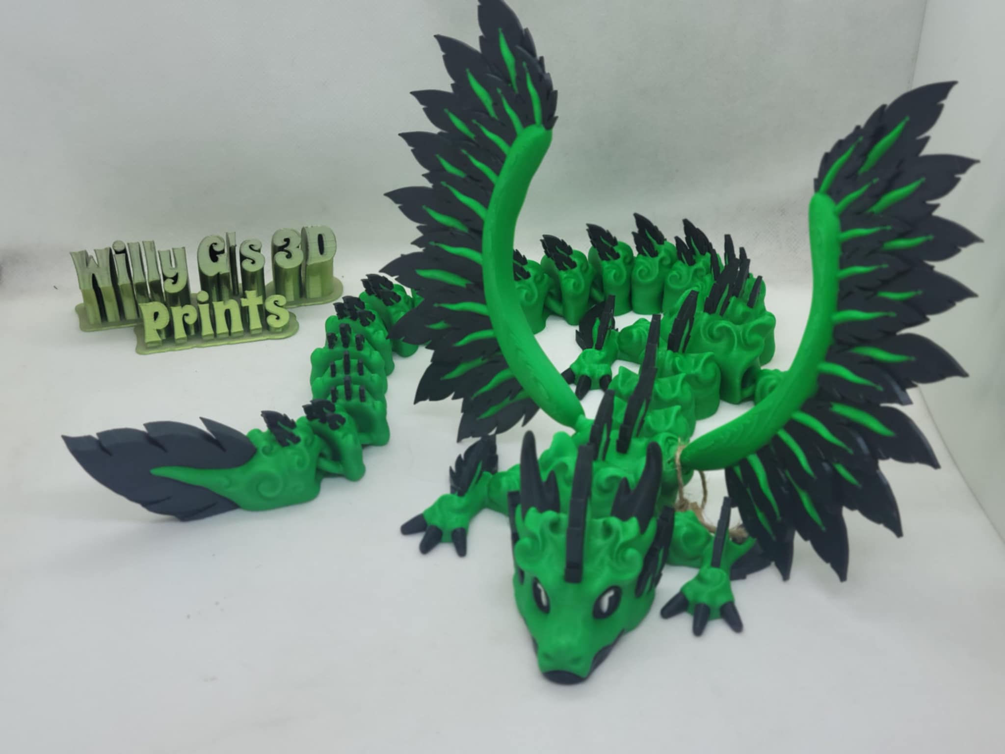3D Printed Articulated Breeze Claw Dragon with Wings