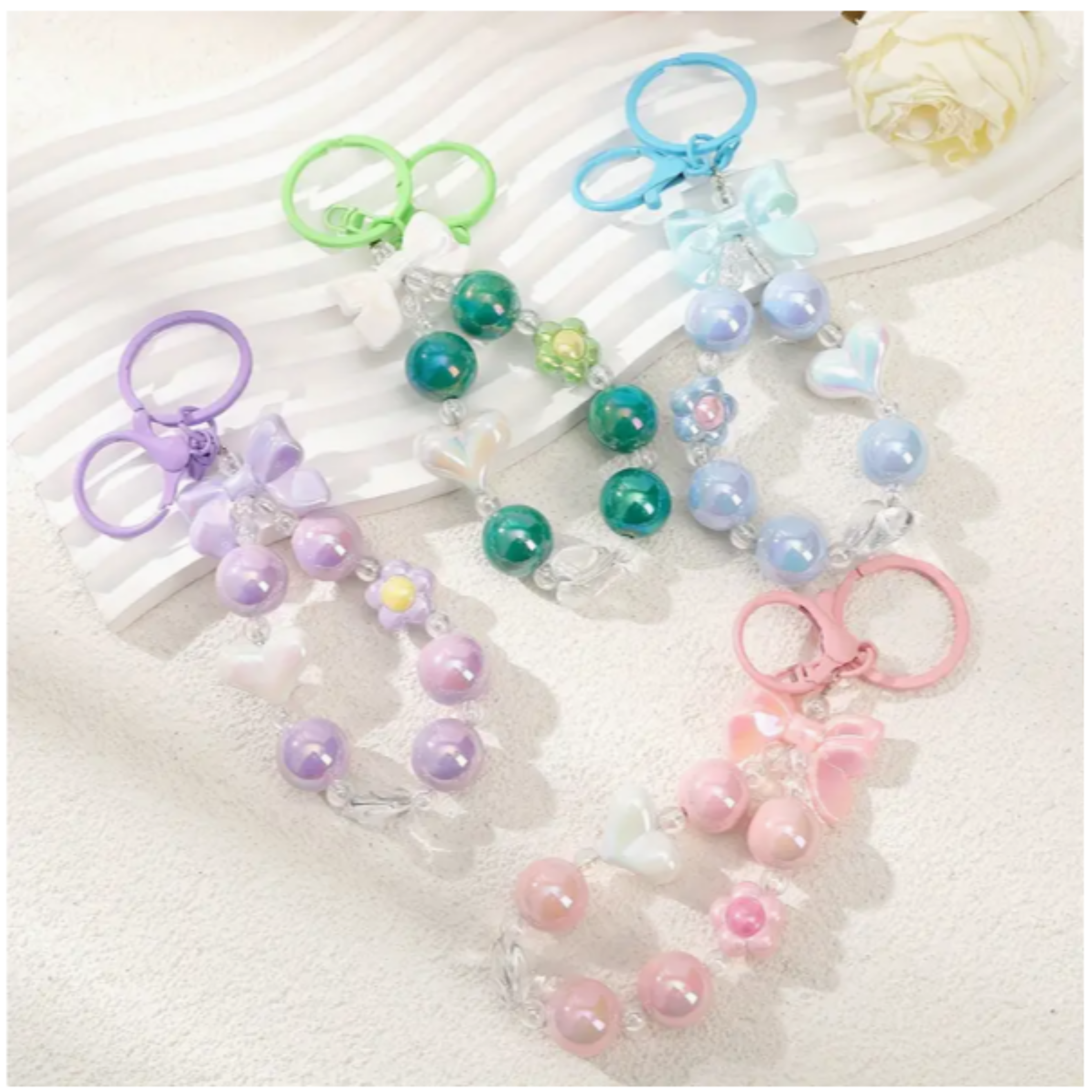 Dark Green Bow & Bead Charm Keychain – Cute Handmade Accessory