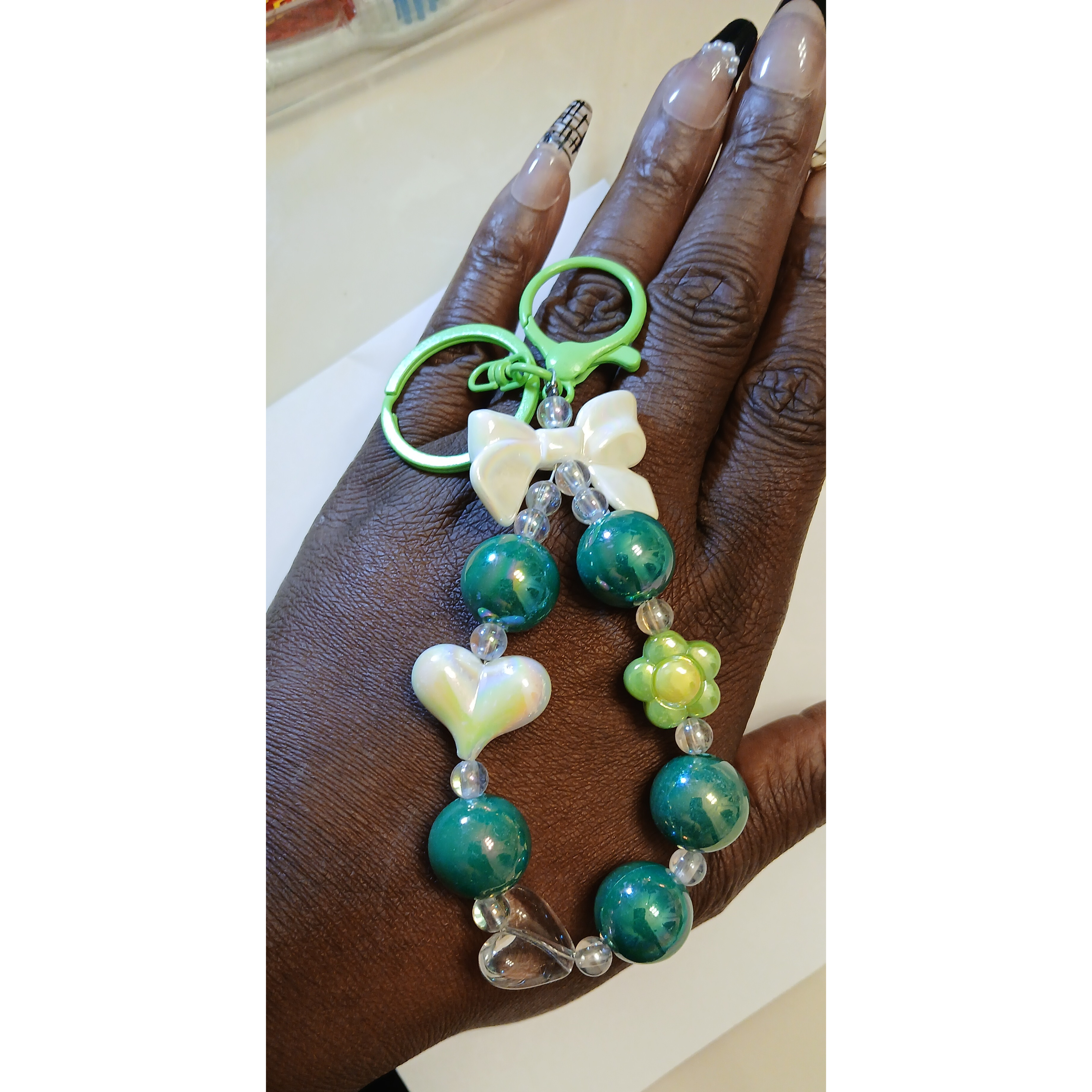 Dark Green Bow & Bead Charm Keychain – Cute Handmade Accessory