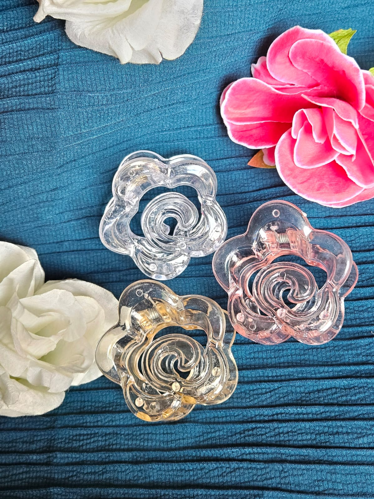 Flower-shaped Clear Hair Clips