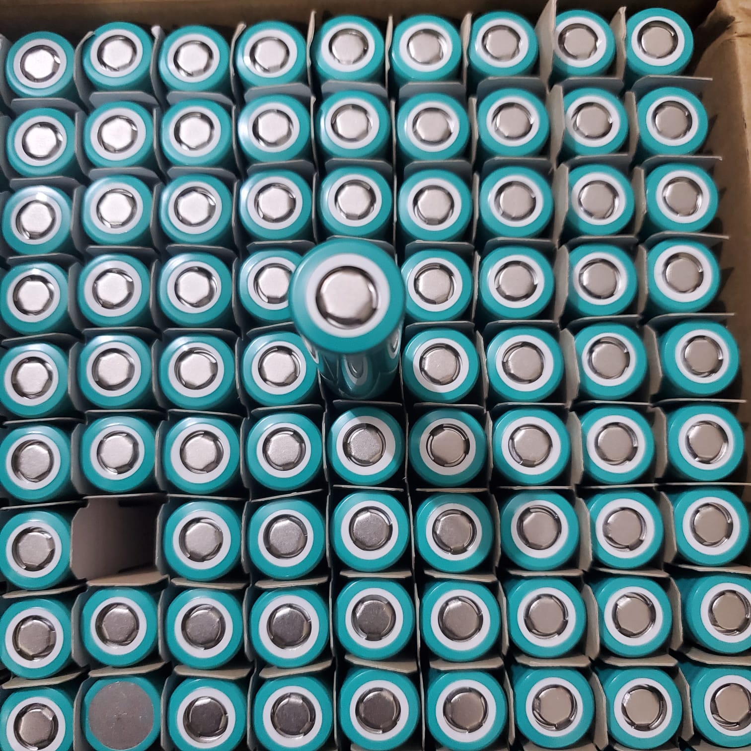 Samsung 18650 20R 11C 2000mAh for drills power tools drones 3.7v cell in Pakistan