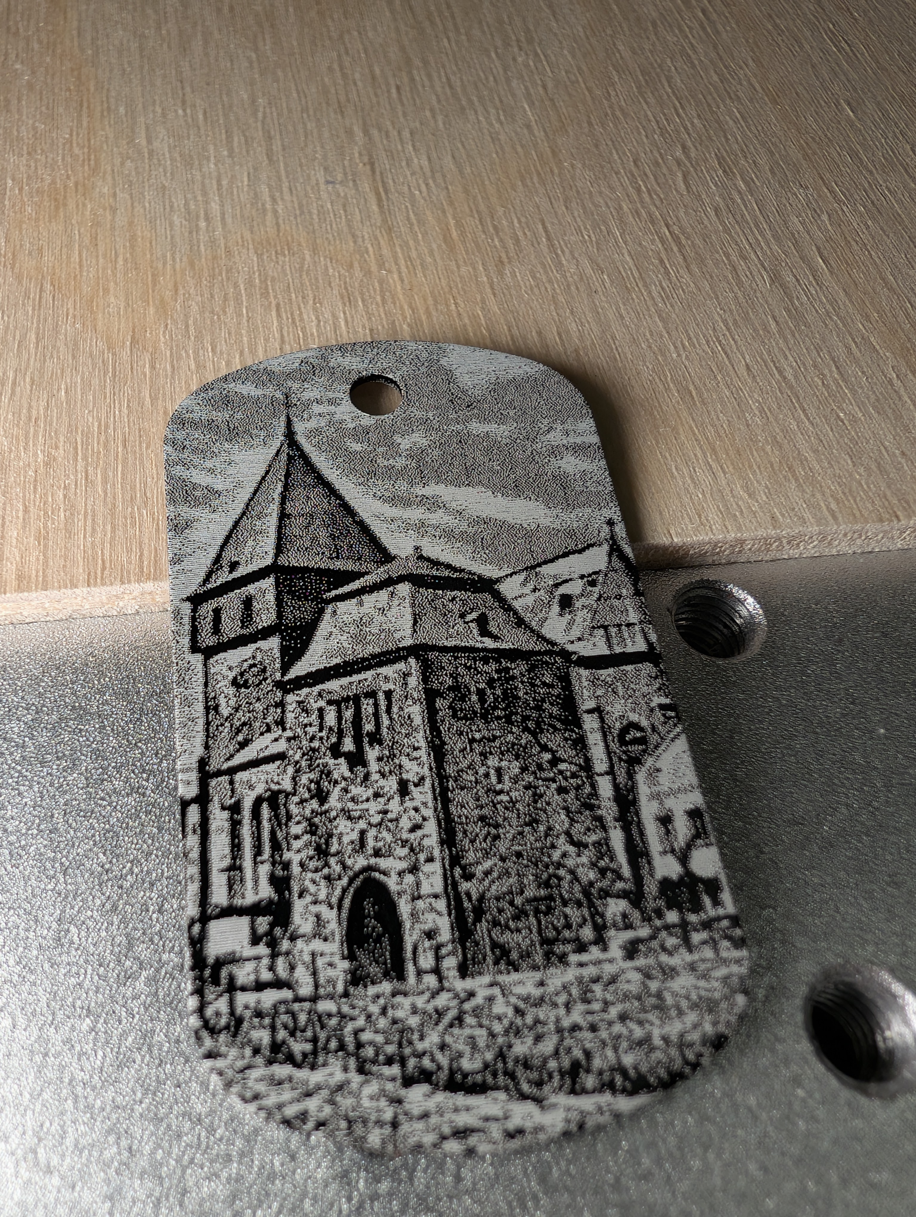Médaillon aluminium noir - Porte de Trêves 