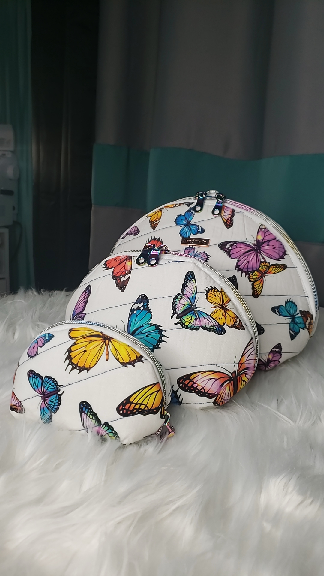 Butterfly Clam Shell Cosmetic Bags