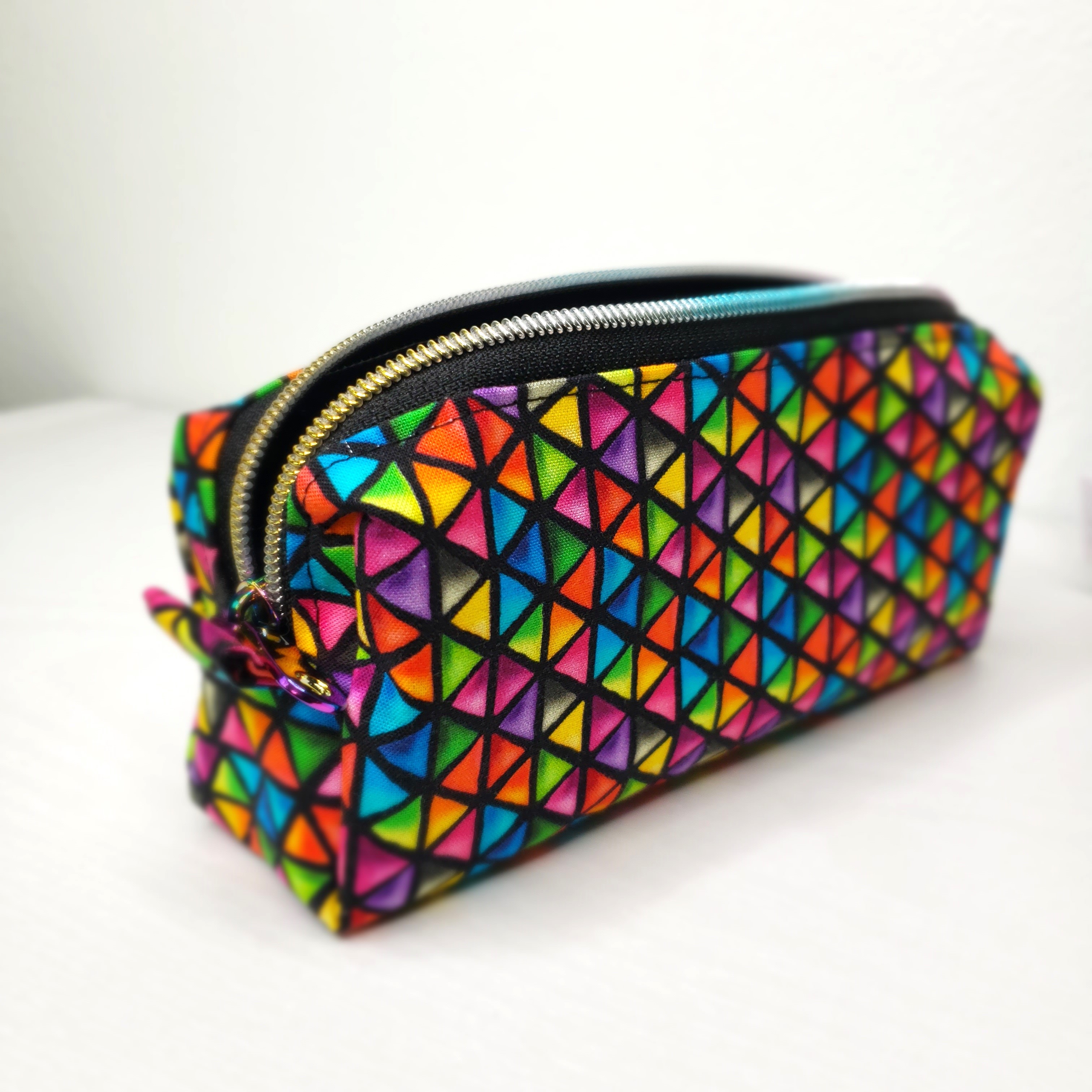 Colorful Triangles Toiletry Set