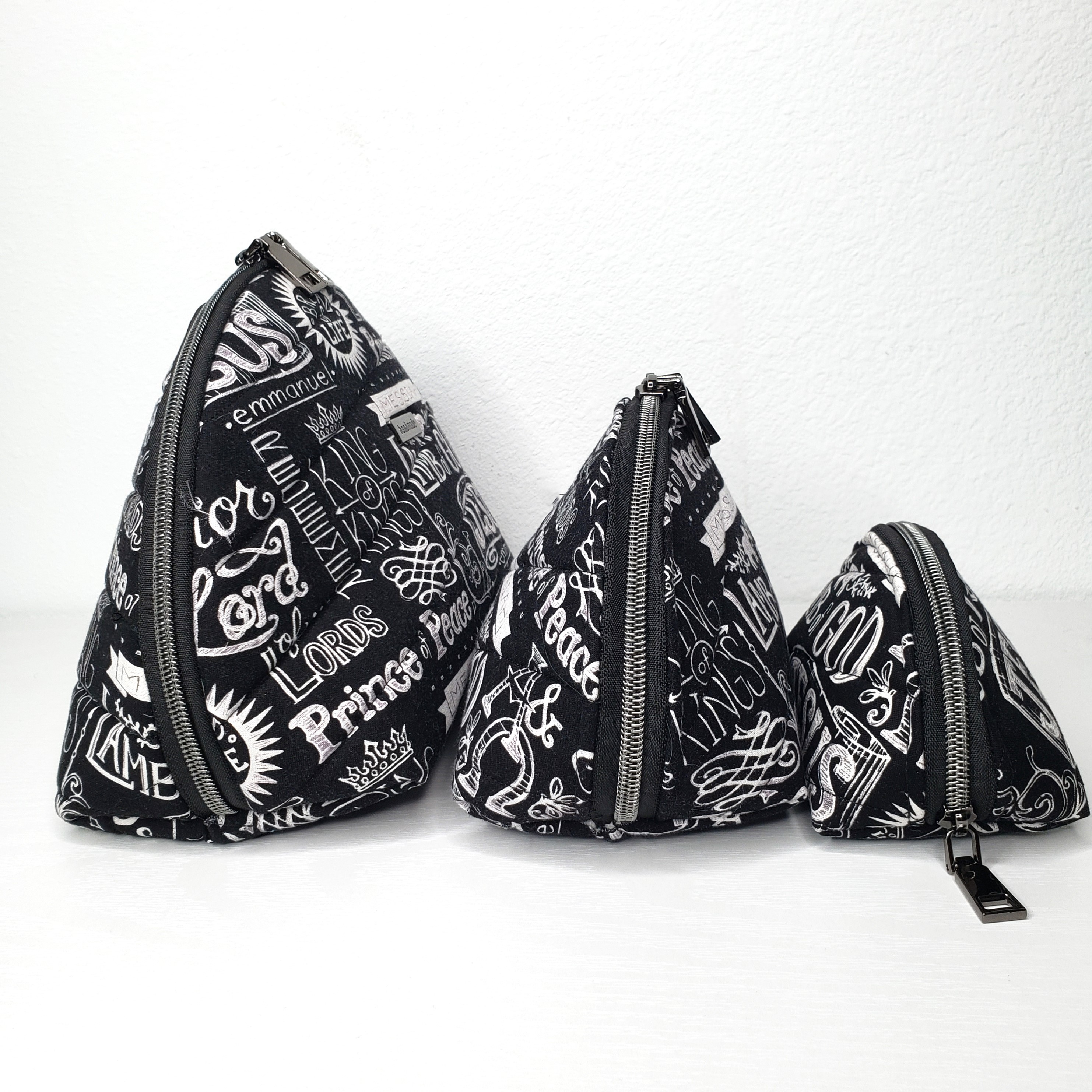 In Jesus Name Clam Shell Set