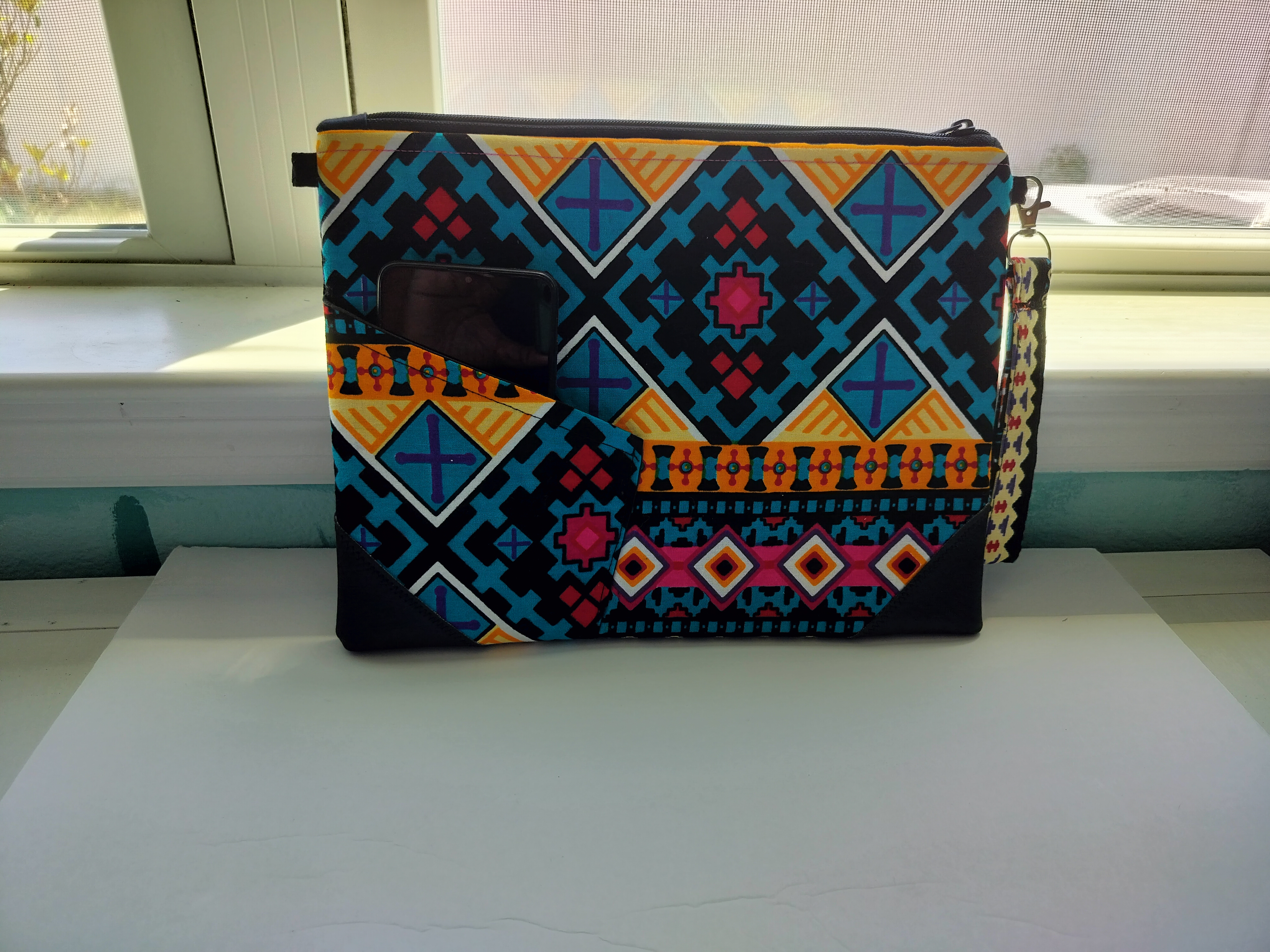 Ethnic Print Clutch Bag Tablet Cover 