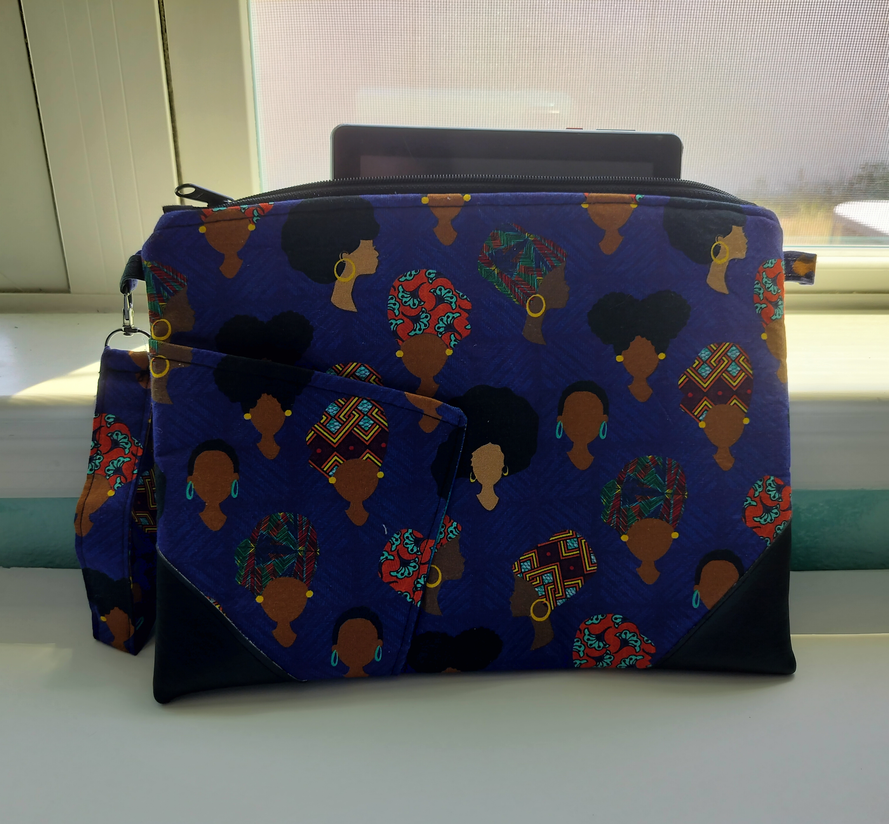 Natural Girls Tablet Cover 