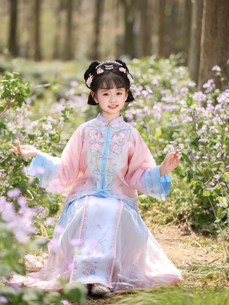 Traditional Chinese Dress