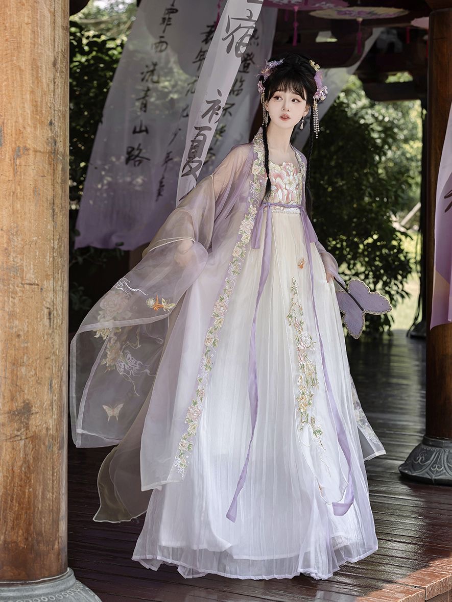 Traditional Hanfu Dress