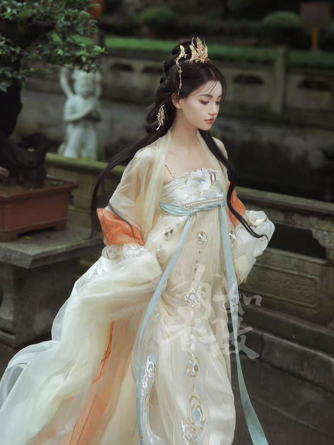 Elegant Traditional Hanfu Dress