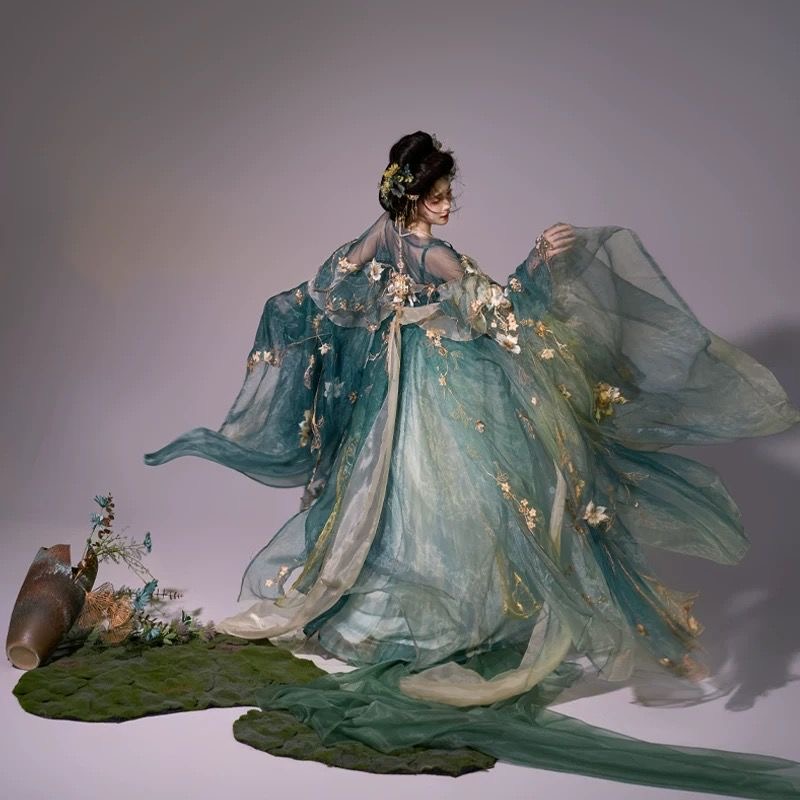 Elegant Traditional Dress