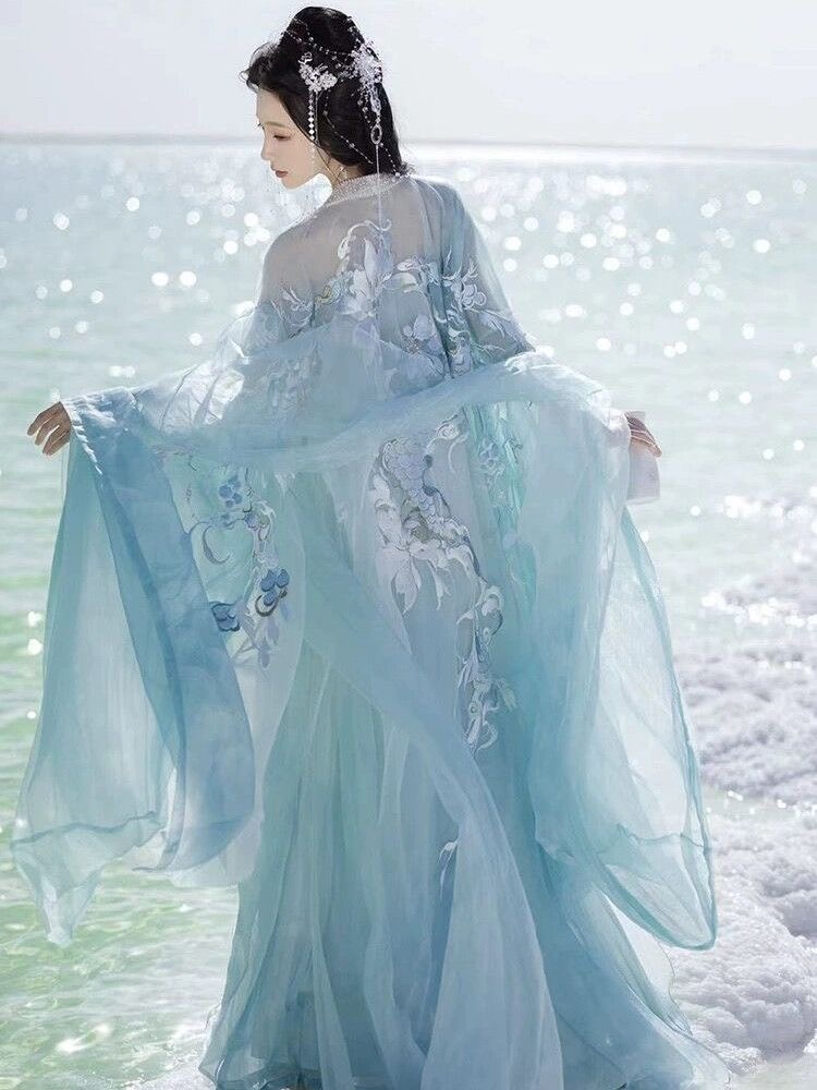 Elegant Flowing Dress