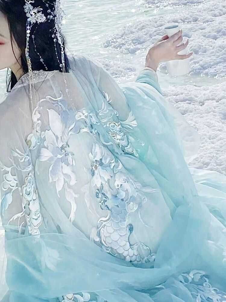 Elegant Flowing Dress