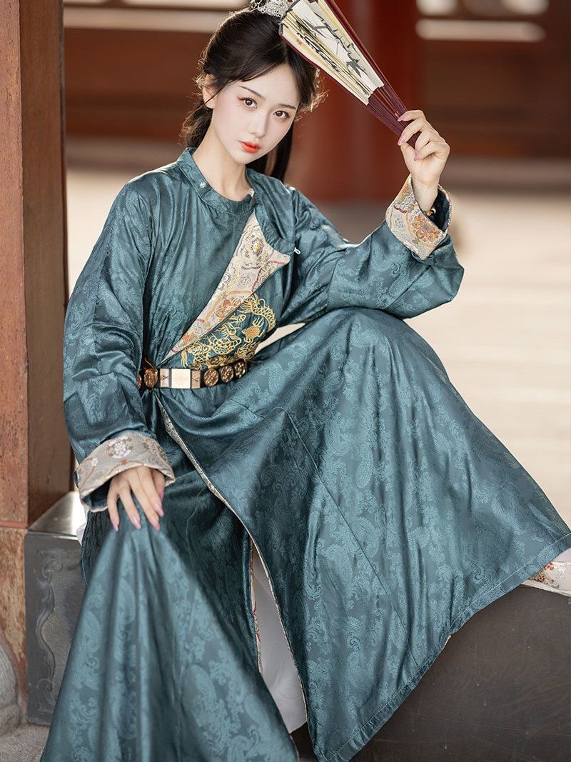 Traditional Red Hanfu