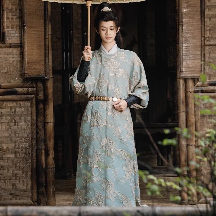 Traditional Hanfu Outfit
