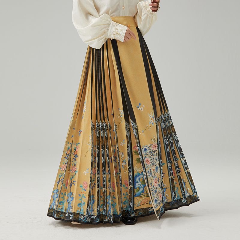 Traditional Embroidered Skirt horse-faced skirt