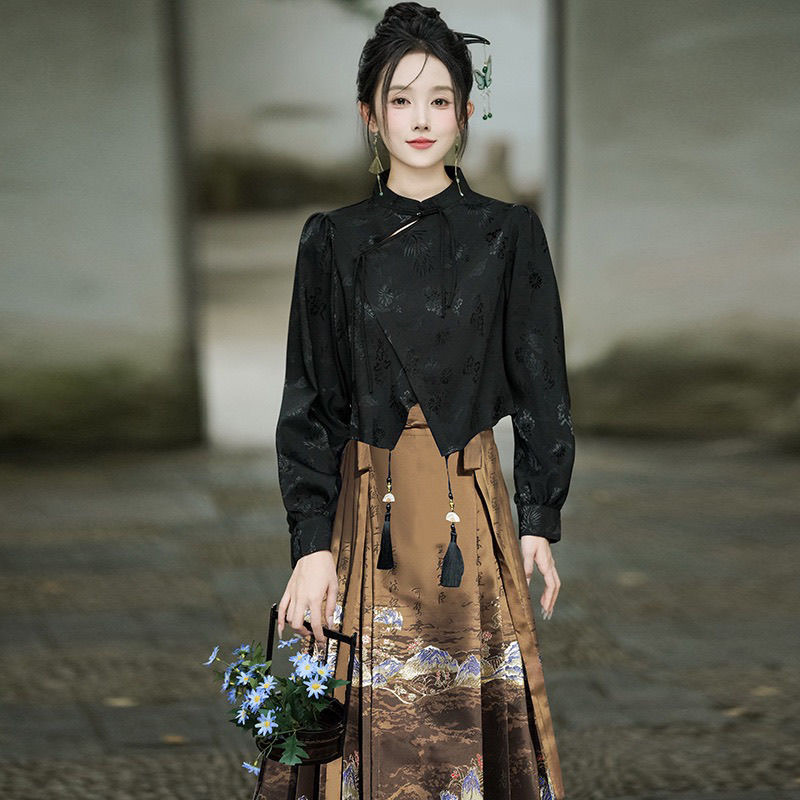 Traditional Chinese Dress horse-faced skirt