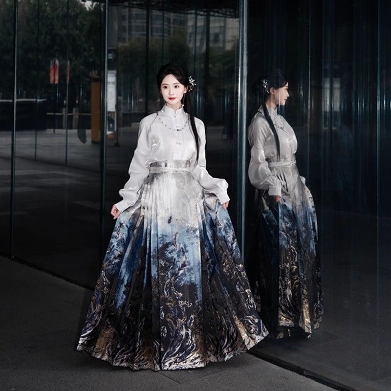 Horse-faced skirt Traditional Hanfu Dress