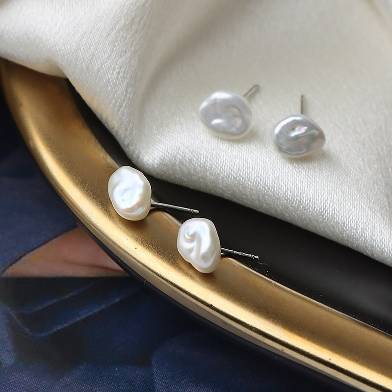 Elegant Pearl Stud Earrings