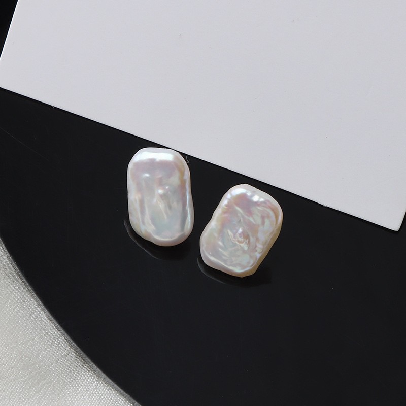 Handcrafted Pearl Earrings