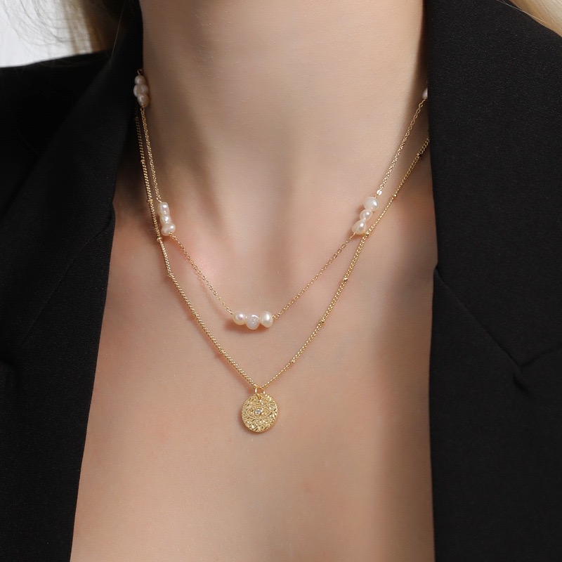 Elegant Layered Necklace