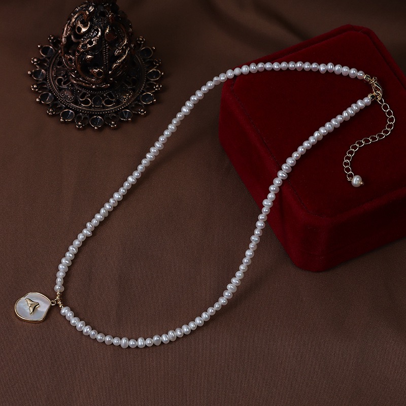 Pearl Necklace with Heart Pendant
