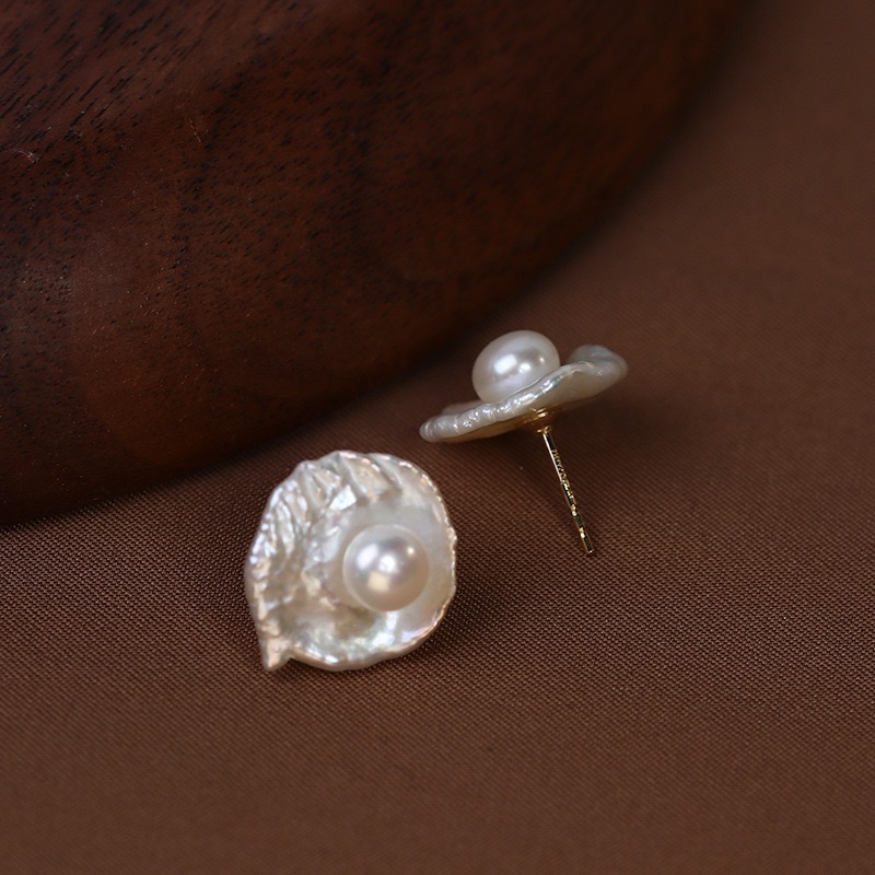 Pearl Earrings