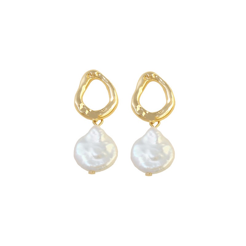 Elegant Pearl Drop Earrings