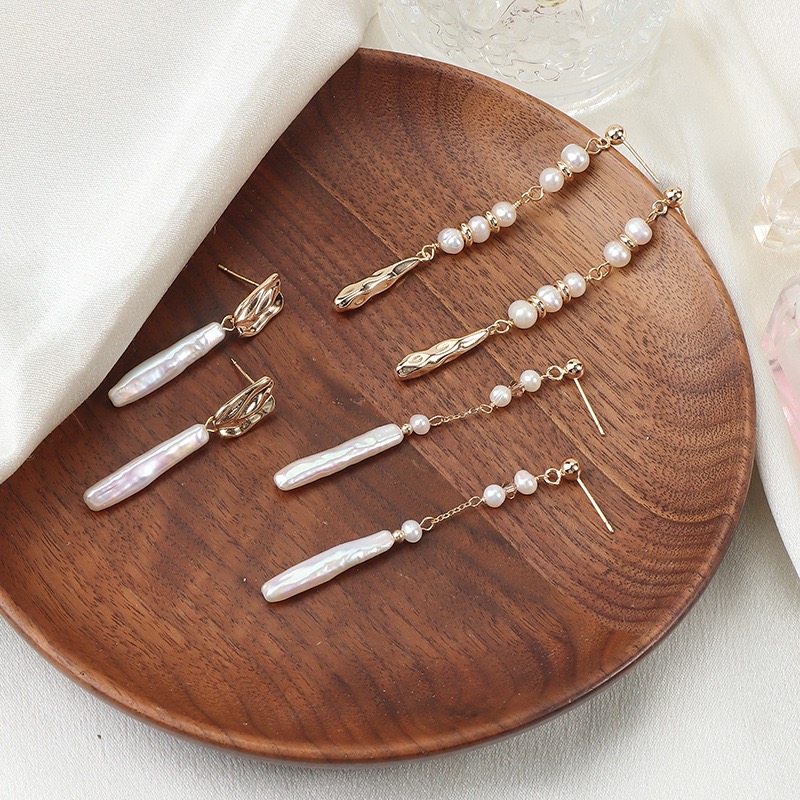 Elegant Pearl Earrings Set