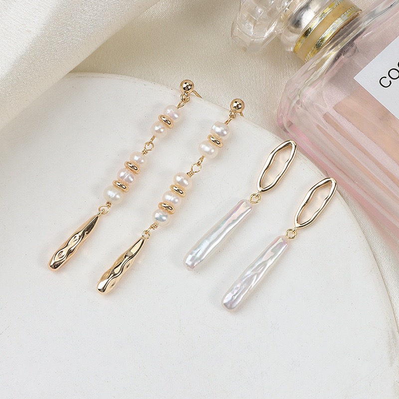 Elegant Pearl Earrings Set