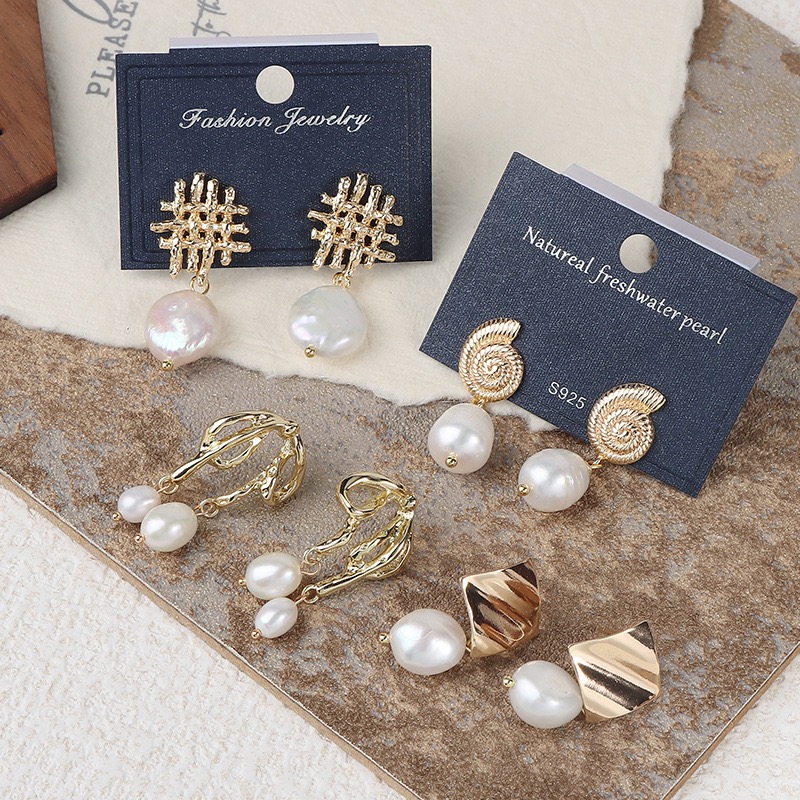 Assorted Fashion Jewelry Set