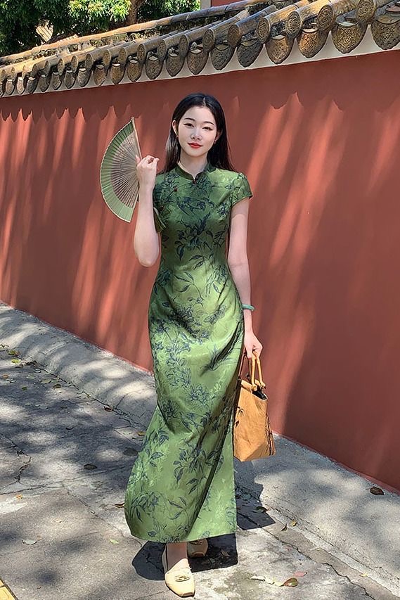 Elegant Green Cheongsam