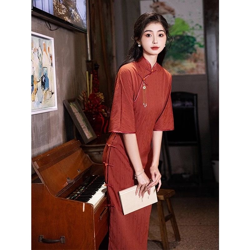 Elegant Red Cheongsam