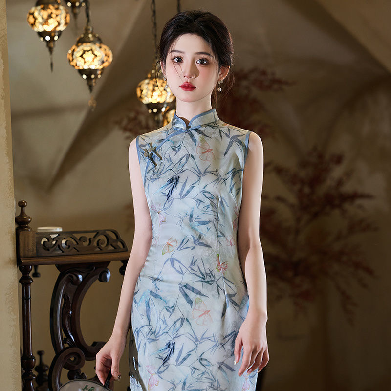 Elegant Floral Cheongsam