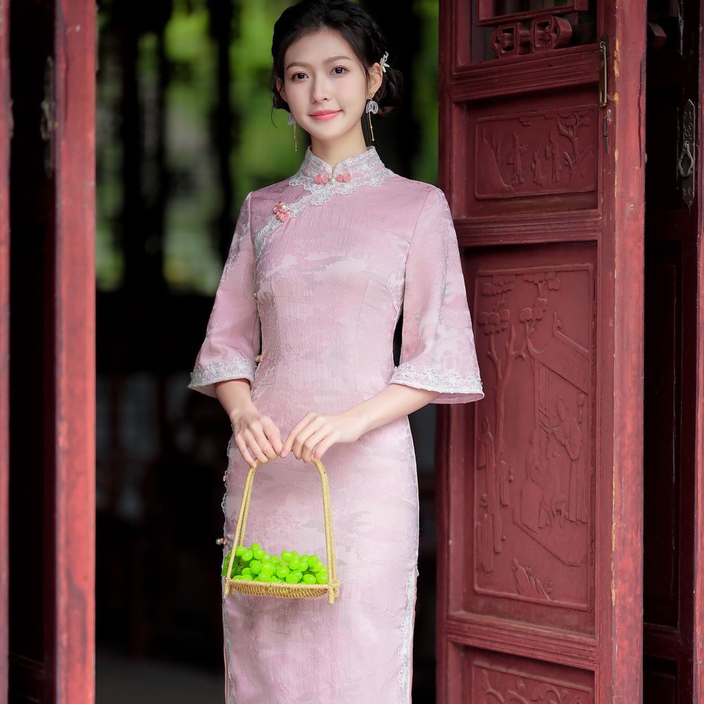 Elegant Pink Cheongsam Dress