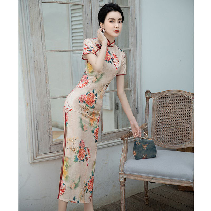 Elegant Floral Cheongsam Dress