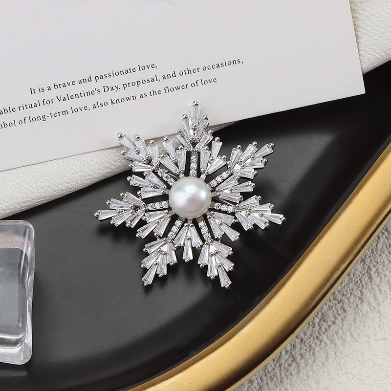 Snowflake Brooches with Pearls