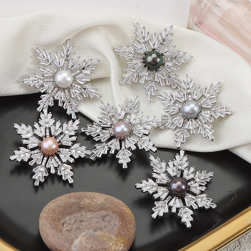 Snowflake Brooches with Pearls