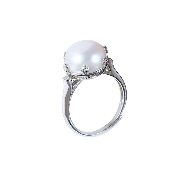 Elegant Pearl Ring