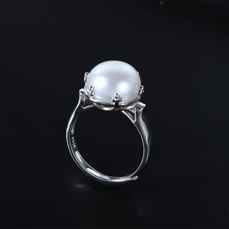 Elegant Pearl Ring