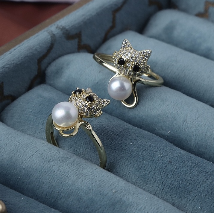 Cat Ear Pearl Rings
