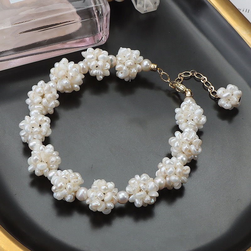 Elegant Pearl Bracelet necklace earrings Jewelry set 