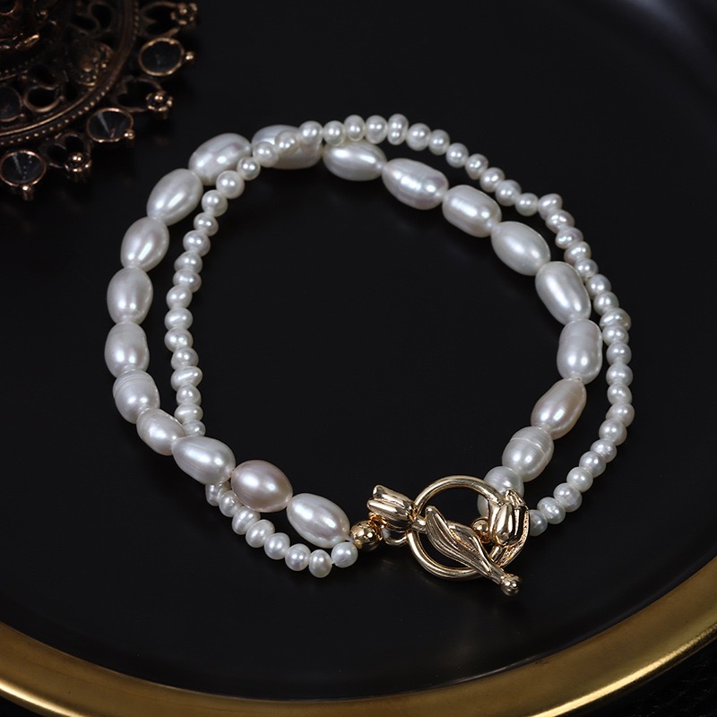 Elegant Pearl Bracelet