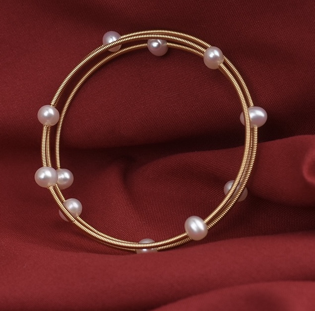 Elegant Gold Pearl Bracelets