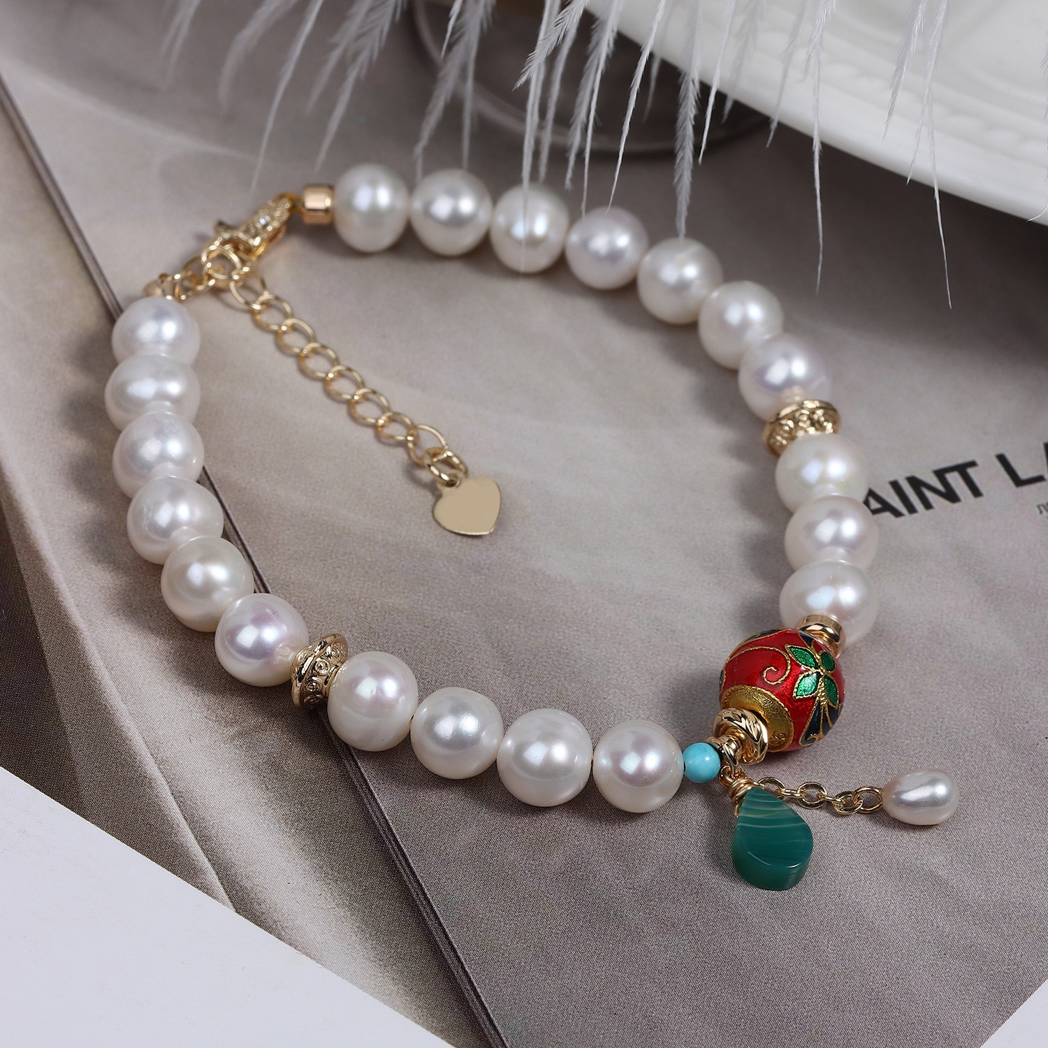 Pearl Bracelet with Decorative Beads