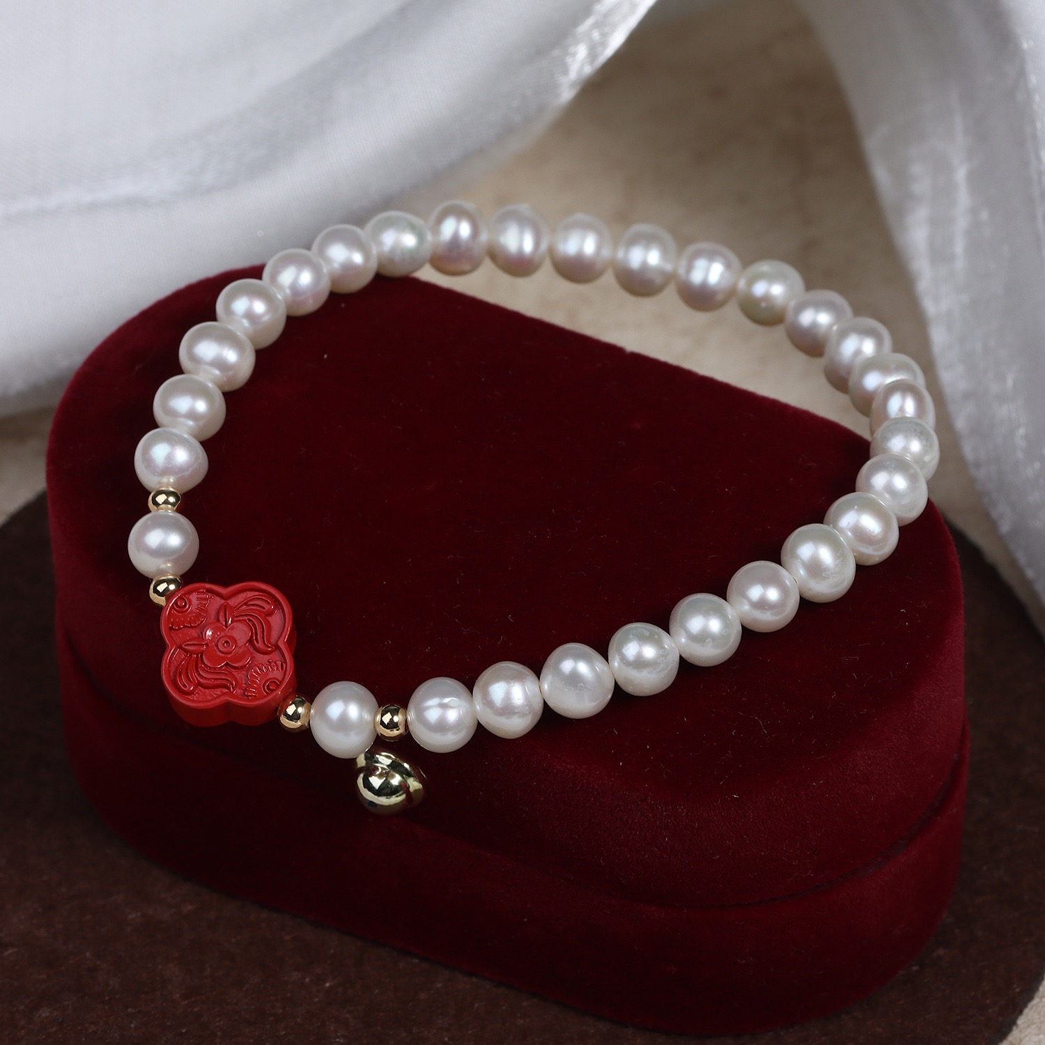 Elegant Pearl Bracelet
