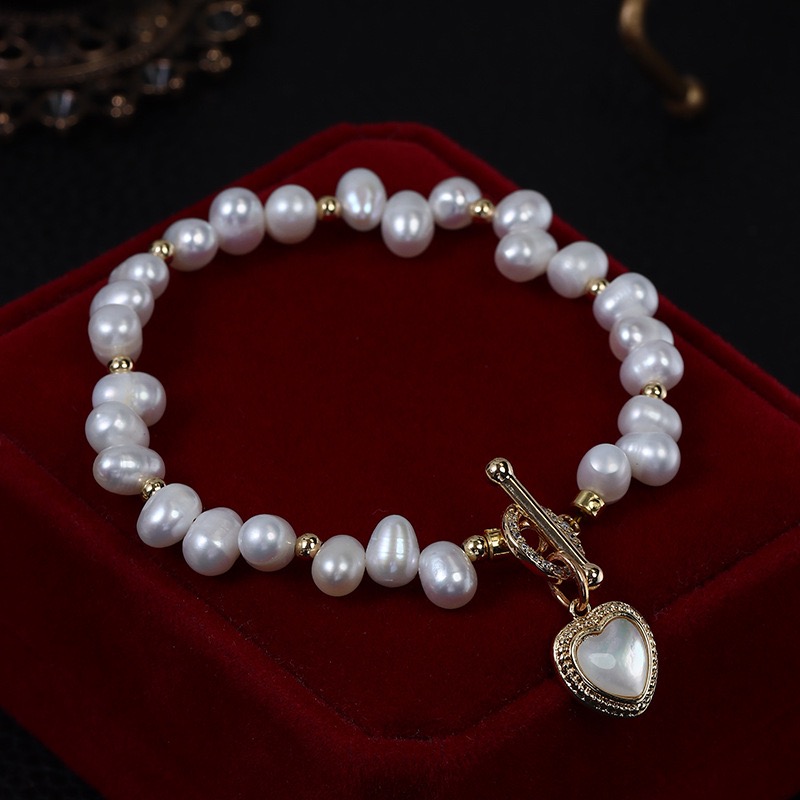 Pearl Bracelet with Heart Charm