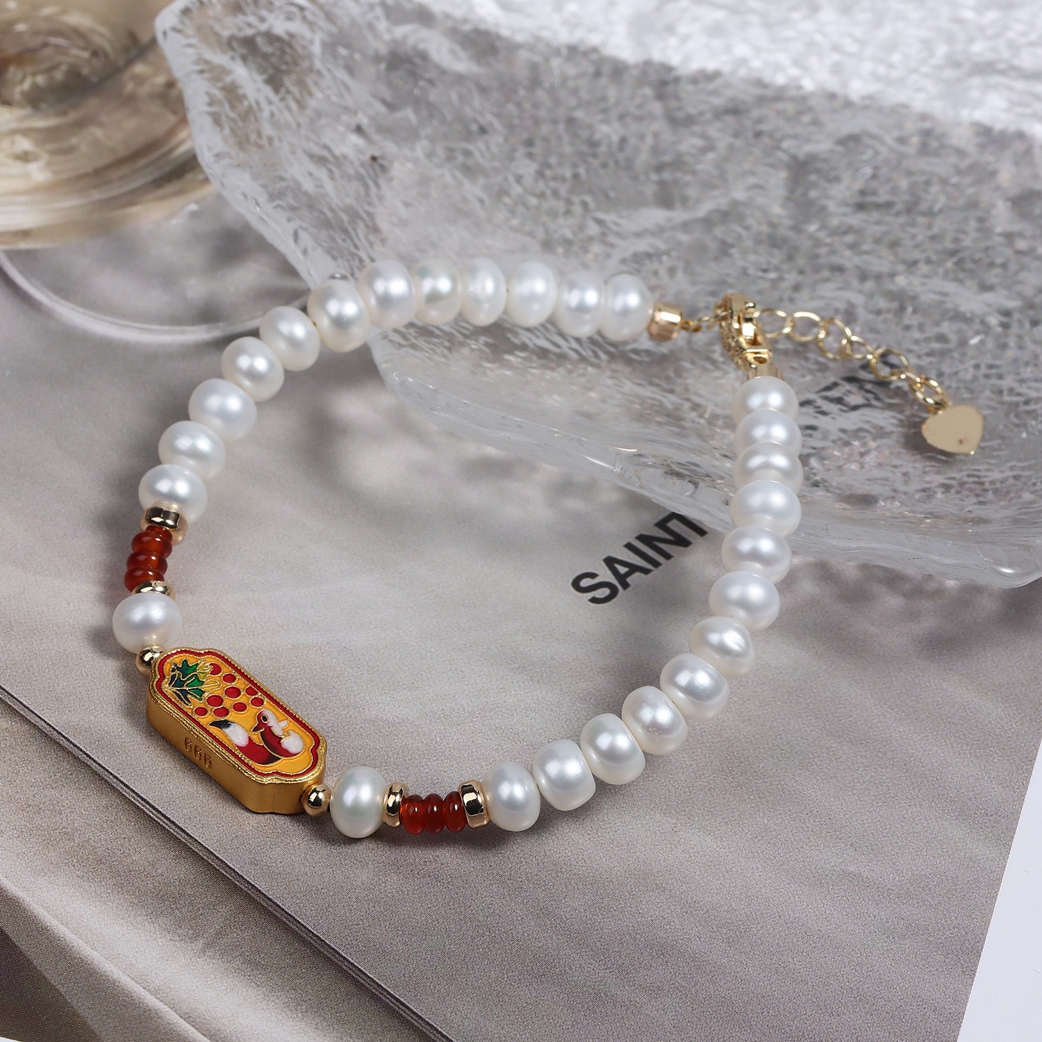 Elegant Pearl Bracelet