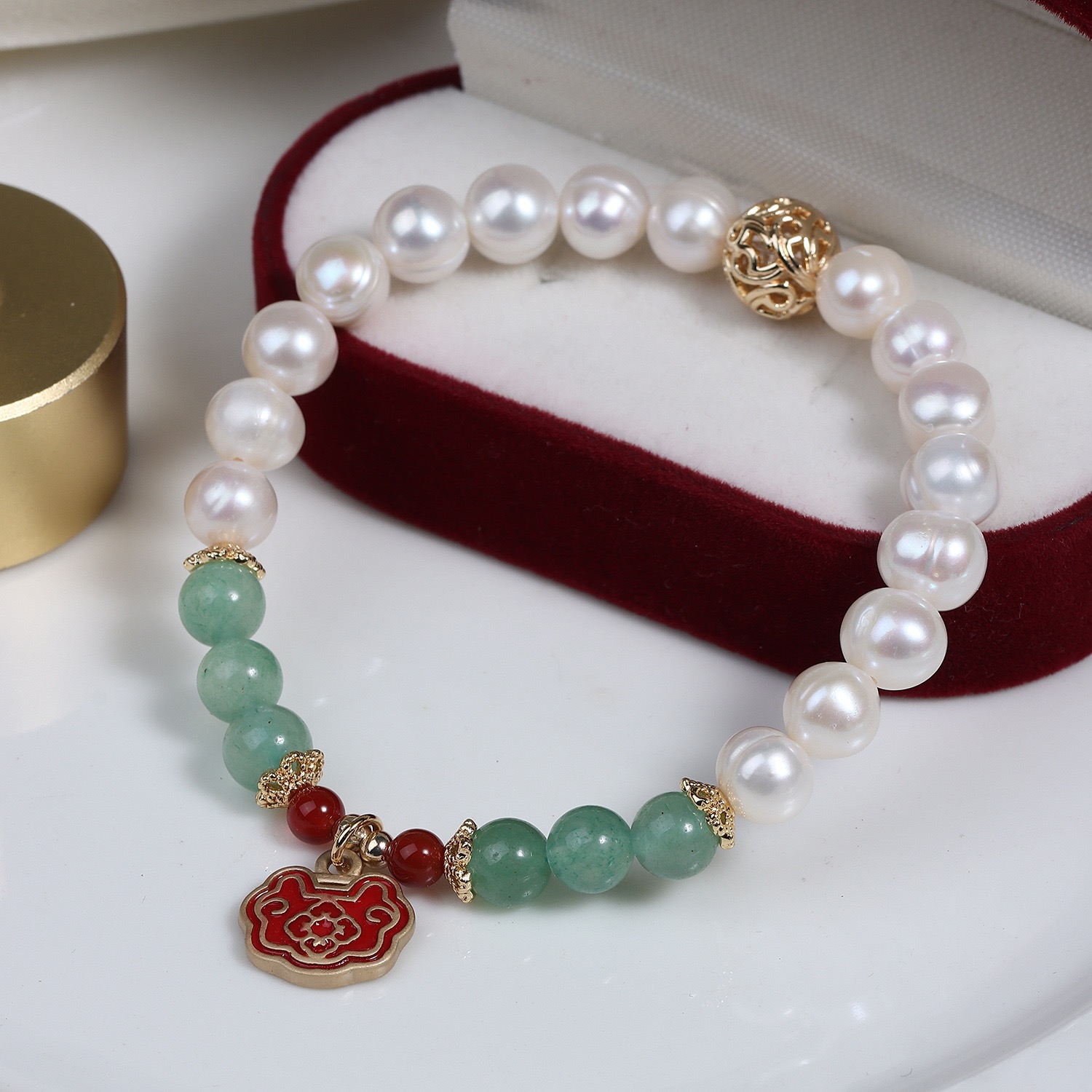 Elegant Pearl and Jade Bracelet
