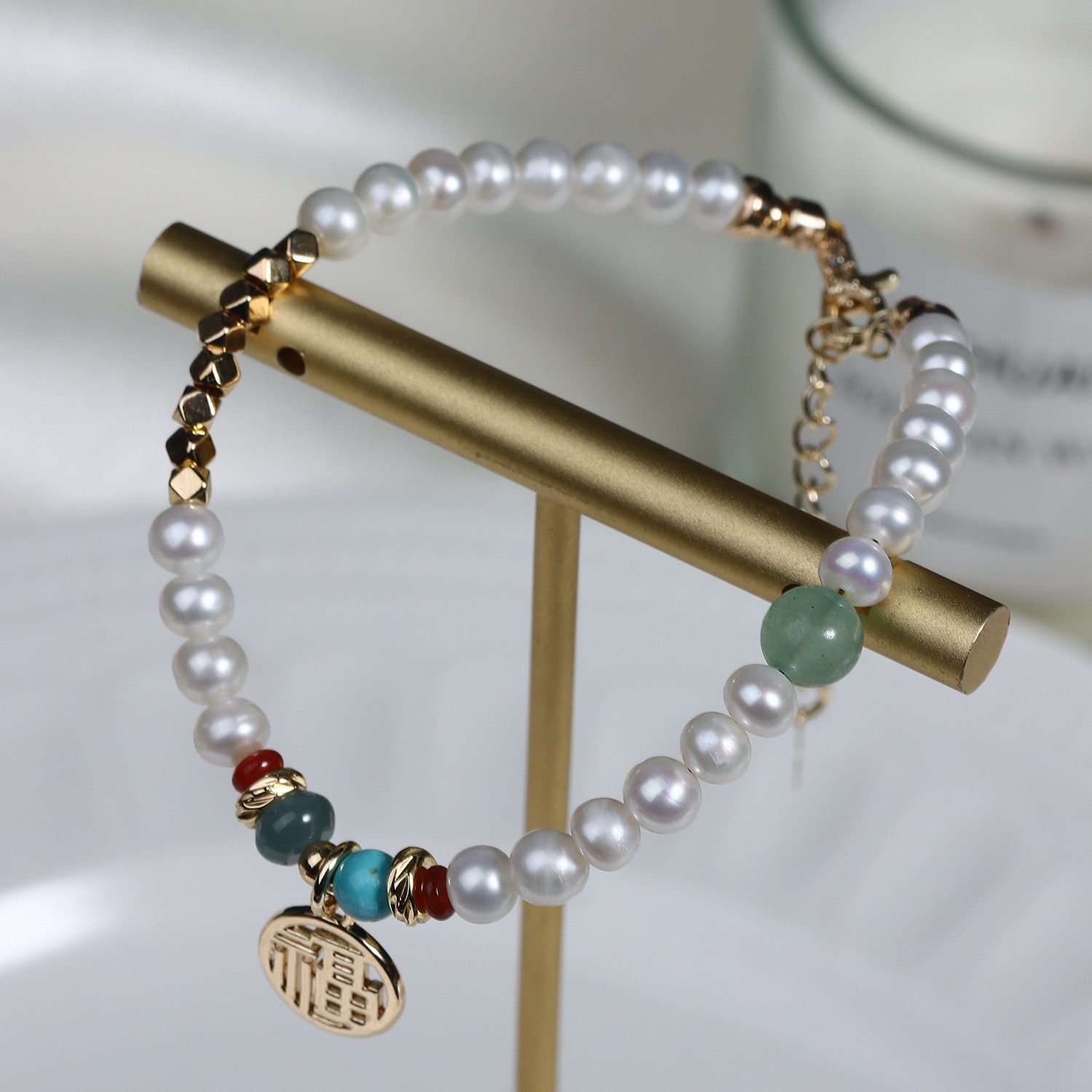 Elegant Pearl Bracelet